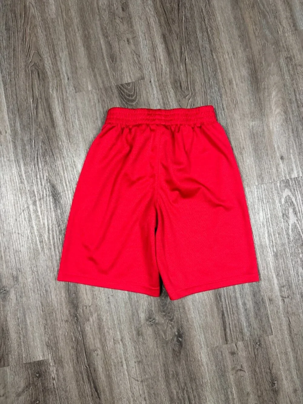 Nike 3BRAND by Russell Wilson Boys Red Mesh Basketball Shorts M (10-12 YRS)